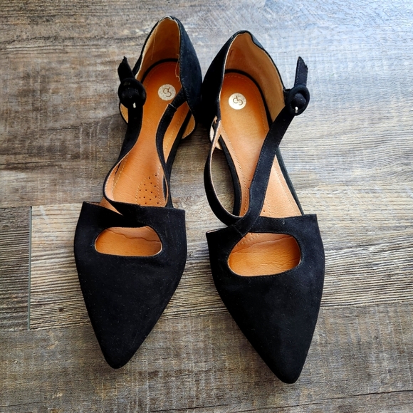 CP Shoes - Black Sueded Flat Shoes